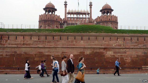 India launches new visa rules to boost tourism