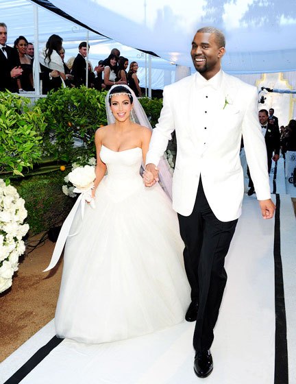 A VERY likeable couple! Kim and Kanye’s wedding photo is most popular Instagram snap of 2014 …while split Justin and Selena come second