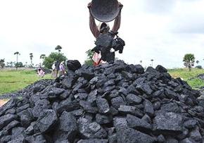 Cheap electricity for Delhi: AAP govt plans to bid for coal blocks