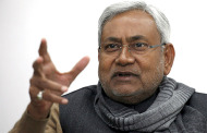 Nitish wishes Kejriwal luck for Delhi polls, flays BJP