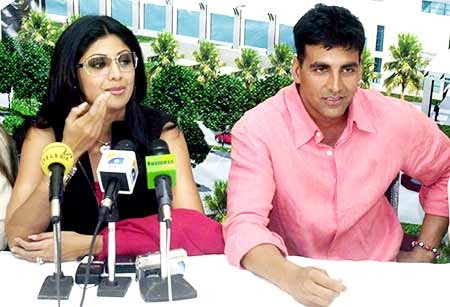 Shilpa Shetty Reunites With Akshay Kumar!