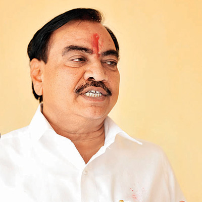 Cong asks Khadse to resign for submitting false info on farmer suicides