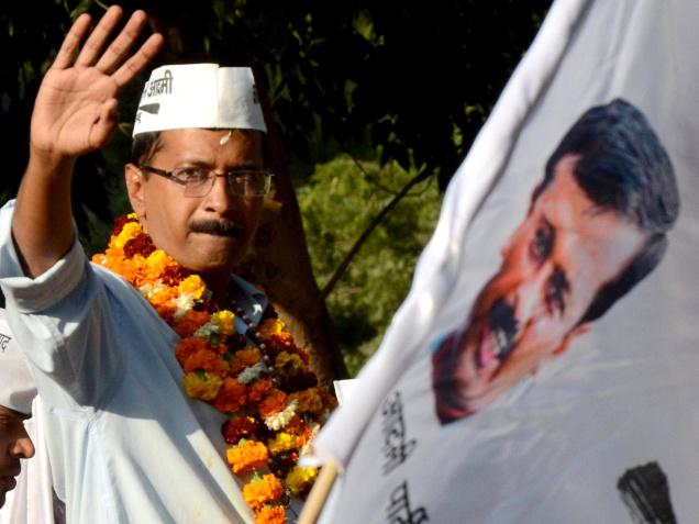 Kejriwal to address rally against land bill