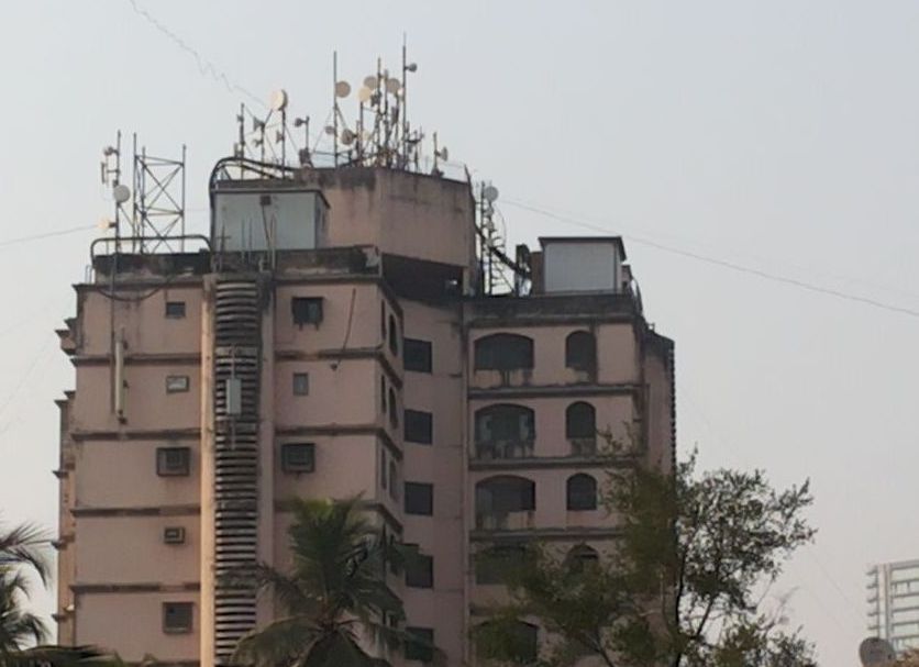 Cell towers not following radiation norms to be sealed
