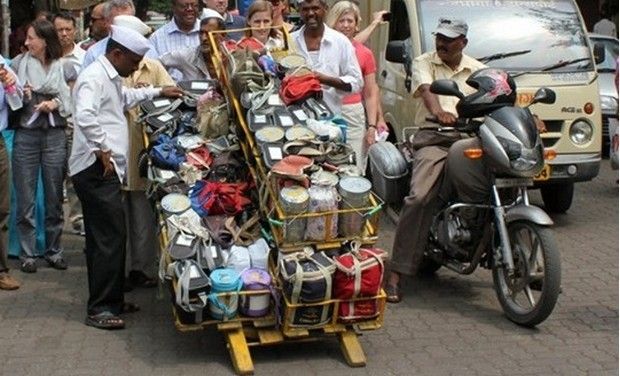 Flipkart ramps up logistics; partners with dabbawalas