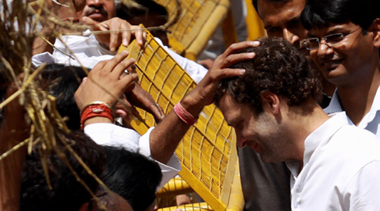 Congress VP Rahul Gandhi meets farmers ahead of major rally