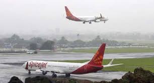 SpiceJet makes part payment of dues to AAI