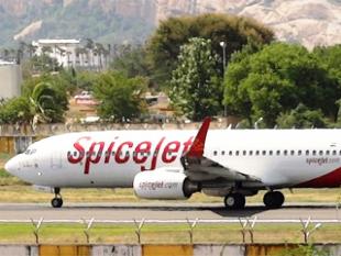 SpiceJet expands fleet, inducts three wet-leased Boeing 737