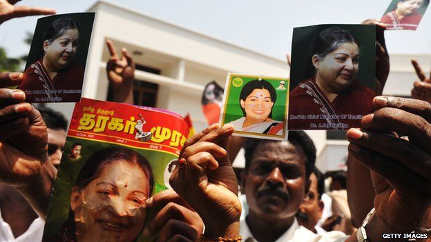 Jayalalitha: India leader set to form Tamil Nadu government