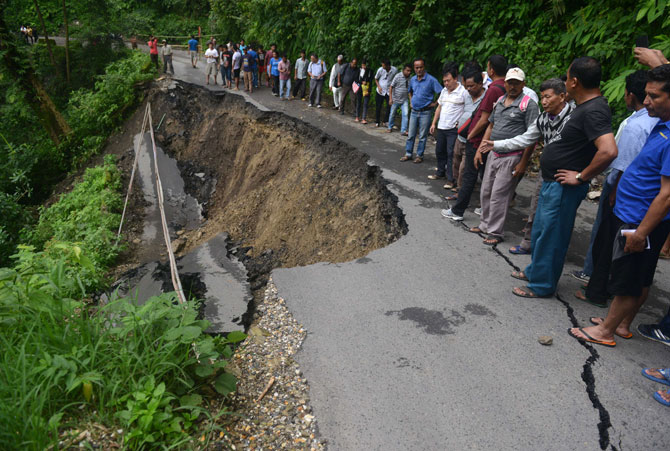 38 killed after landslides block roads, destroy homes in Darjeeling