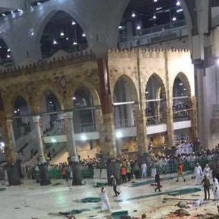 Crane Collapse in Mecca, 107 dead