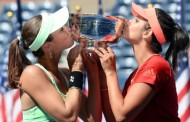 Martina Hingis, Sania Mirza team to win women’s doubles title