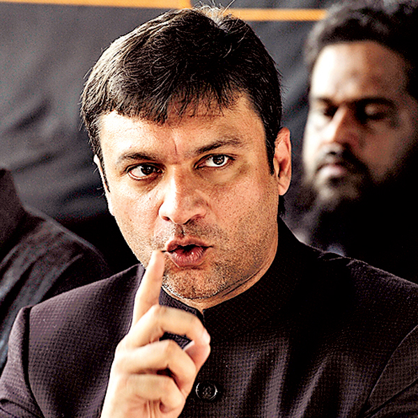 Bihar polls: Arrest order issued against AIMIM leader Akbaruddin Owaisi for inflammatory speech