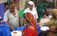 In Fight Against Hunger, Mumbai’s Dabbawalas Come Up With ‘Roti Bank’