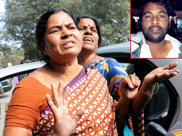 Irani resorted to ‘blatant lies’ in Parliament:Rohith’s mother
