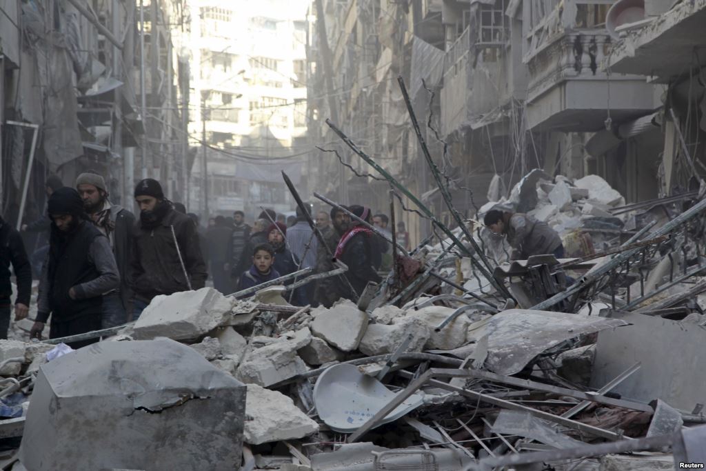 Air strikes batter rebels ahead of Syria ceasefire deadline