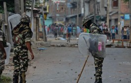 Curfew clamped in Kashmir ahead of Friday prayers