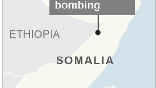 Somalia bombings kill 17 at local govt HQ, market