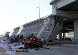 3 killed in bridge collapse in China
