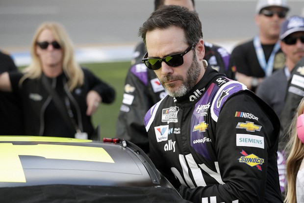 Jimmie Johnson 1st NASCAR driver to test positive for virus