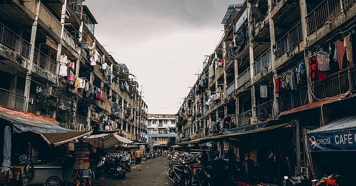 Maharashtra’s Historic Move to End the Pagdi Deadlock: A New Era for Mumbai’s Ageing Housing Stock