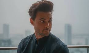 Salman’s brother-in-law and actor Aayush Sharma gets threat email; sender claims Bishnoi link